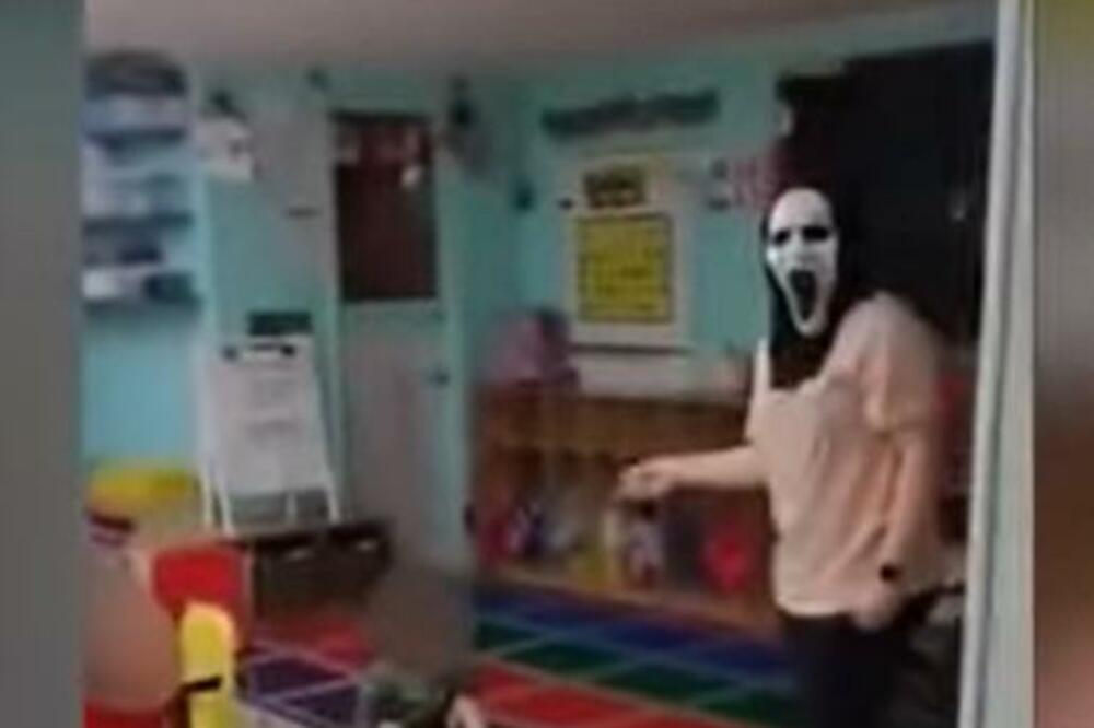 PETORO UHAPŠENO POSLE HORORA U VRTIĆU: Snimak STRAHOTE procurio u javnost, JADNA DECA! (VIDEO)