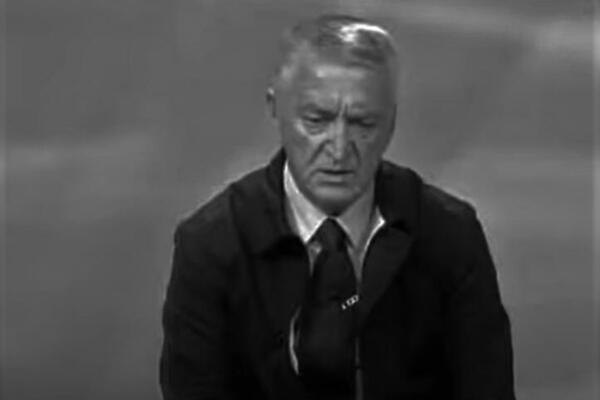 UMRO HUSNIJA ARAPOVIĆ!