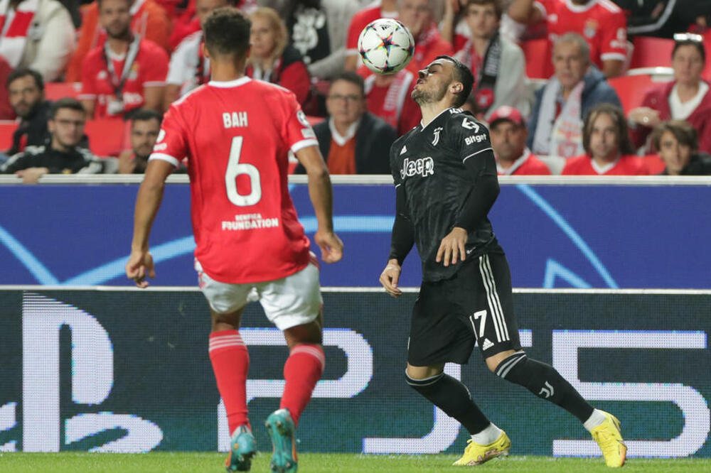 Filip Kostić, Aleksander Bah