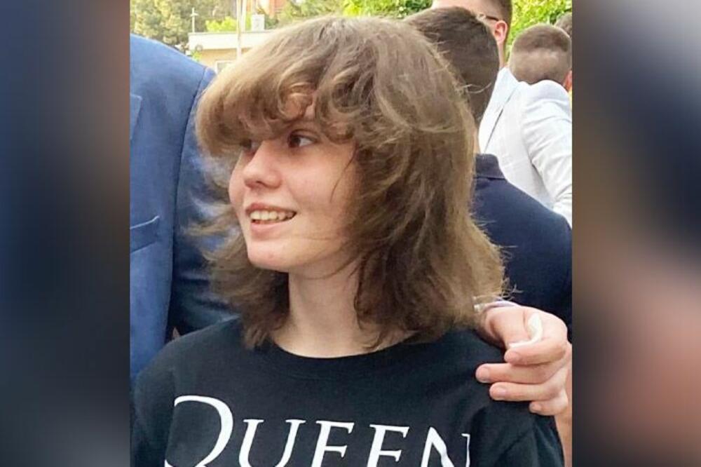 NESTALA VANJA MUTAVČIEV (16) IZ NOVOG SADA: Majka moli za pomoć: "Ovo ne liči na nju"! (FOTO)