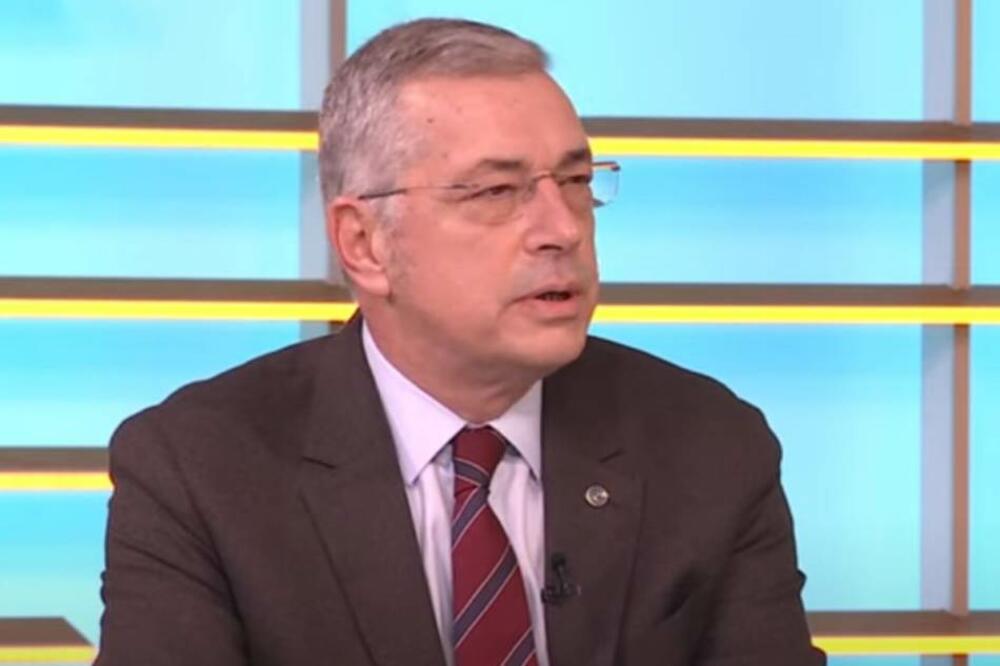 DOKTOR SIMIĆ OTKRIO KOJI SIMPTOM UKAZUJE NA RAK JEDNJAKA: Boluje sve više Srba, jedno je KLJUČNO!