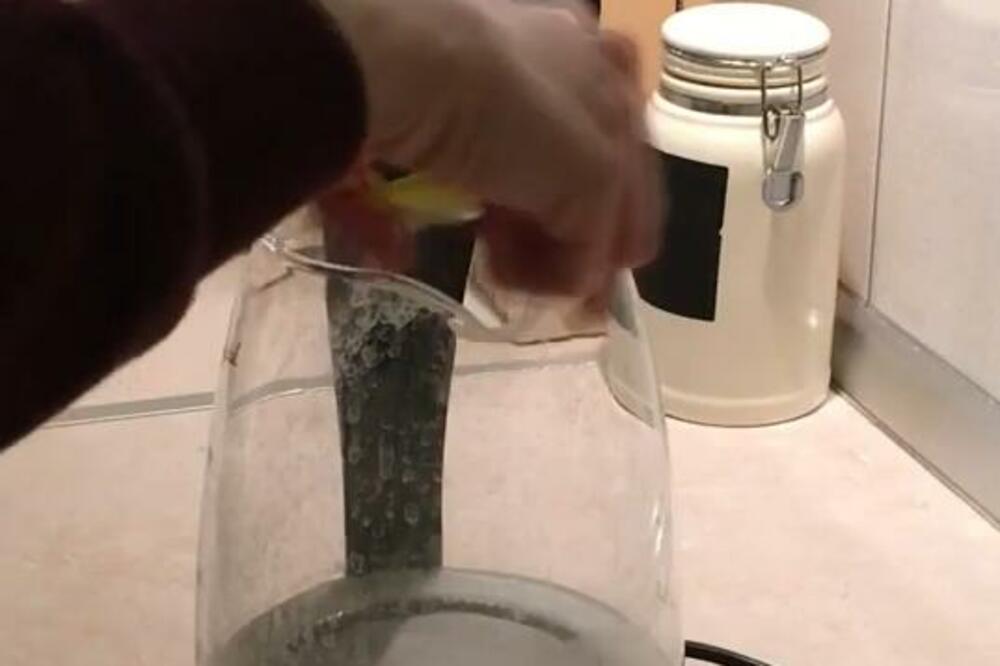 OČISTITE KUVALO OVIM SREDSTVOM I BLISTAĆE KAO NOVO: Nije SIRĆE, radi mnogo bolji posao