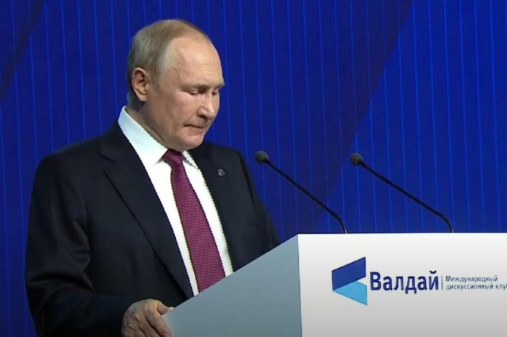 PUTIN JE IMAO ŠTA DA KAŽE POSLE FINALA SVETSKOG PRVENSTVA: Da li ste ovo očekivali?