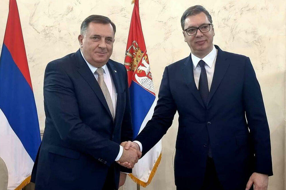 VUČIĆ ČESTITAO DODIKU POVODOM IZBORA ZA PREDSEDNIKA RS: Poručio mu da uvek može da računa na prijateljstvo Srbije