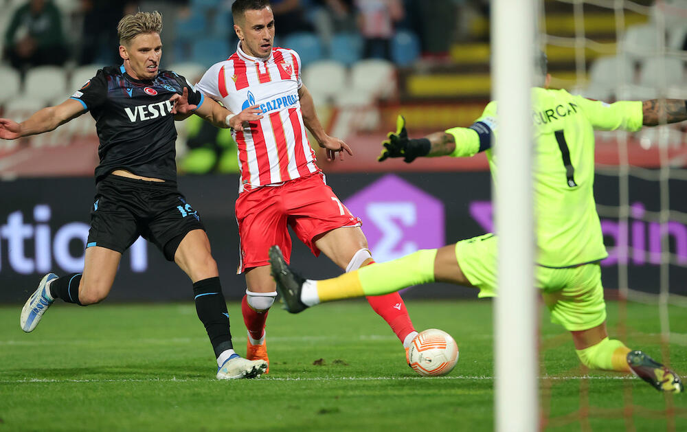Aleksandar Katai na utakmici Crvene zvezde i Ferencvaroša
