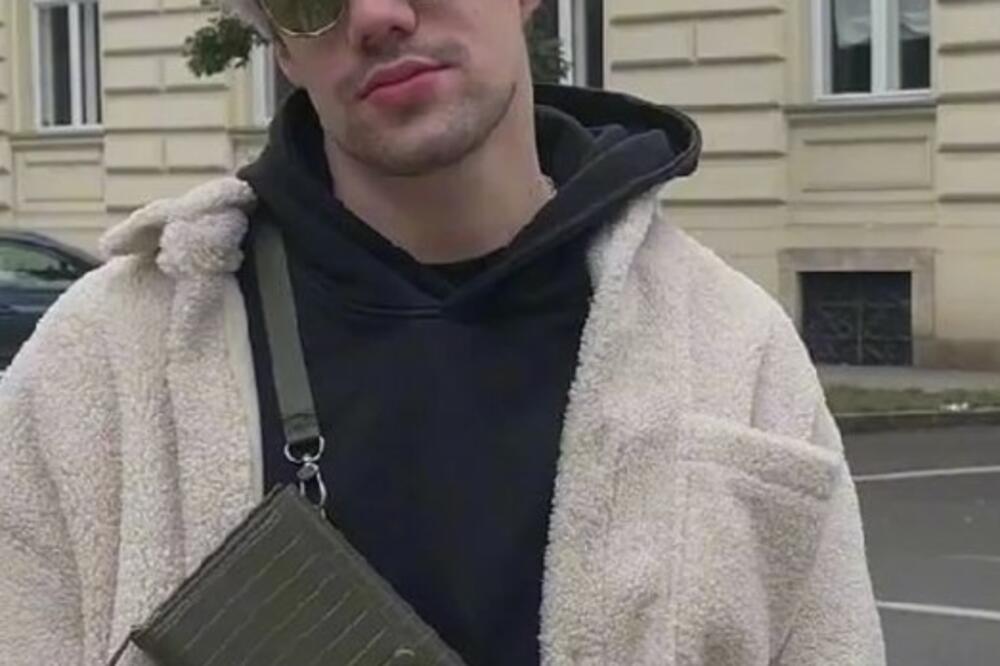 JANKO (23) ZARAĐUJE POLA MILIONA DINARA MESEČNO: Otkrio je kako mu to POLAZI za RUKOM! (VIDEO)