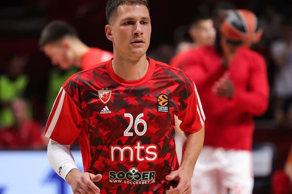 NEDOVIĆEVE REČI NE OHRABRUJU: Nemanja OTKRIO šta je razgovarao sa Pešićem!