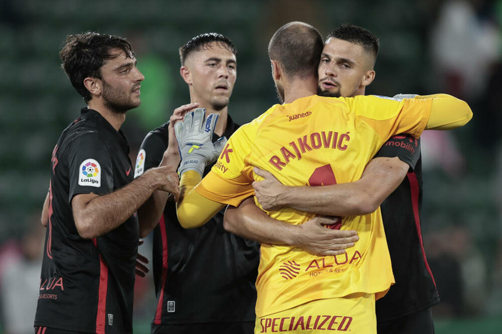 VELJKOVIĆ SA KAPITENSKOM TRAKOM VODIO VERDER DO NOVA 3 BODA! Rajkovićeva Majorka remizirala kod kuće