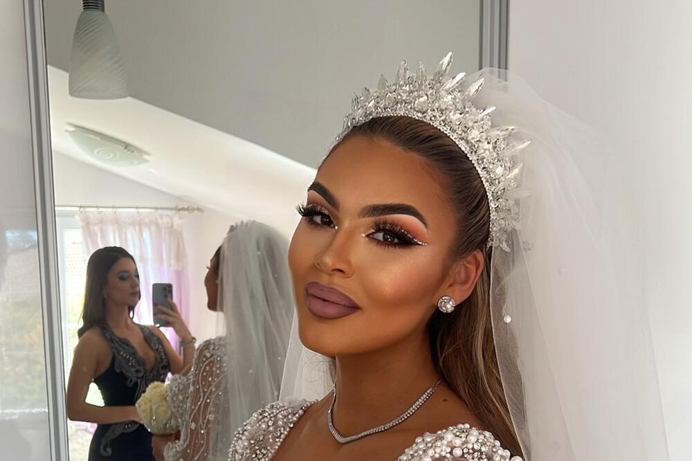 UDALA SE NAJATRAKTIVNIJA ZADRUGARKA! Pogledajte ko je suprug rijaliti zvezde! FOTO