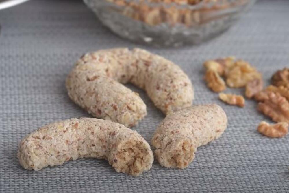 BRZI STARINSKI RECEPT ZA ČAROBNE ORASNICE: Sitni KOLAČIĆI od oraha za svaku priliku, ukus budi NOSTALGIJU