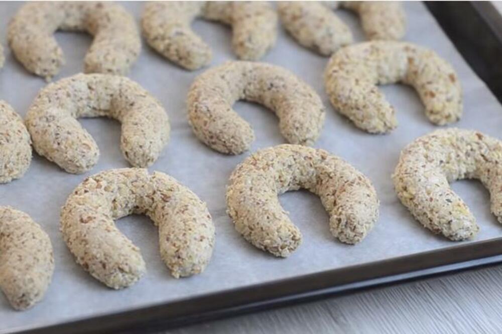 RECEPT ZA STARI SRPSKI KOLAČ KOJI SE PRAVI OČAS POSLA: Ipak, od RERNE zavisi 1 BITNA STVAR