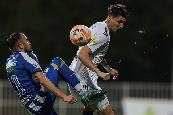 FENOMENALNA UTAKMICA NA BANOVOM BRDU: Čukarički i Novi Pazar odigrali po meri svih fudbalskih sladokusaca!