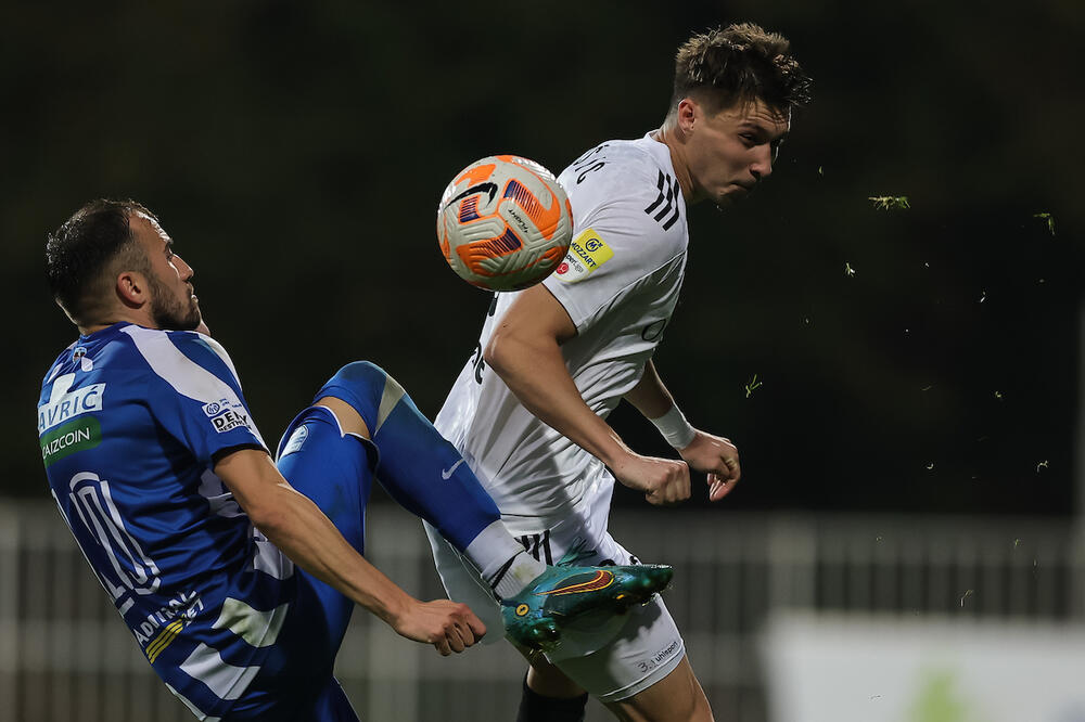 FIFA DALA "NALOGE" FSS! Suspendovano 5 srpskih klubova!