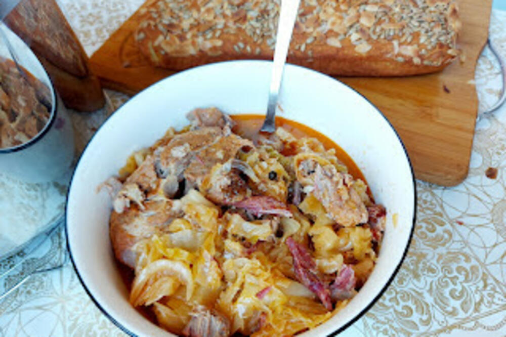 BAKA PODELILA RECEPT ZA KISELI KUPUS OD KOJEG KREĆE VODA NA USTA: Tajna se KRIJE u 1 VRSTI MESA (VIDEO