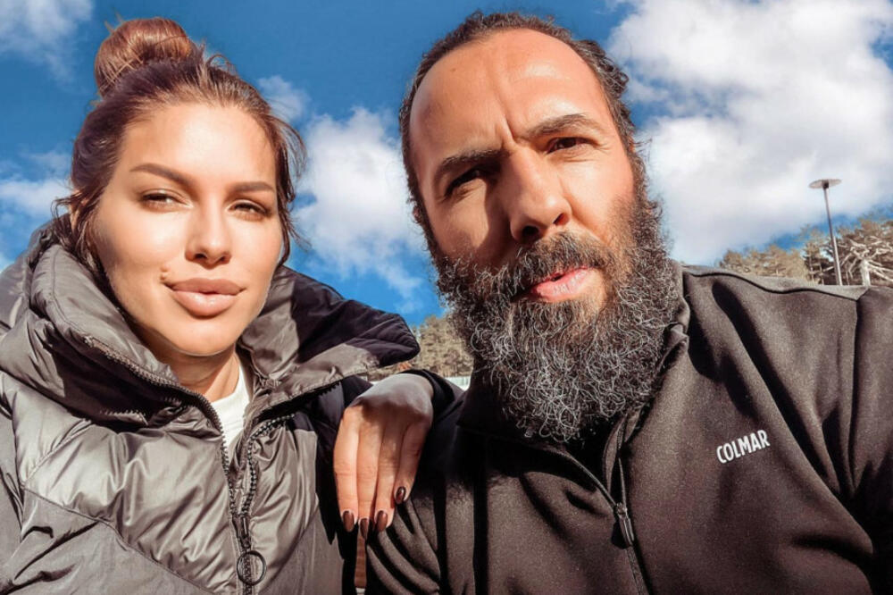 SEKA ALEKSIĆ NASMEJALA SVE ODGOVOROM NA TVITERU: Svi misle da se razvodi, kad ono... FOTO