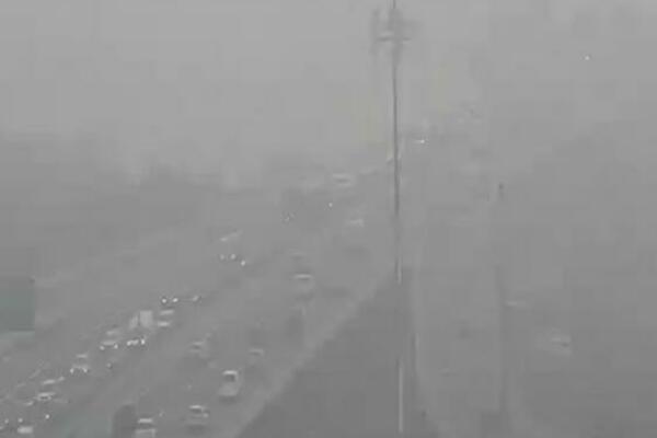 VOZAČI, OPREZ! Na putevima MRAZ i MAGLA, stiglo upozorenje AMSS!