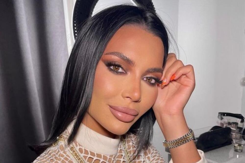 SVI SE PITAJU KO JE BUDUĆI OTAC! Isplivala istina o MUŽU POZNATE SRPKINJE: Njegove FINANSIJE pristižu ODAVDE