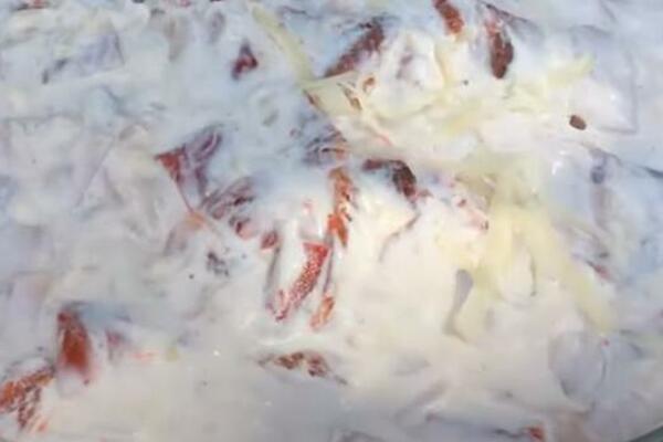 DOMAĆICE, OVO SU 3 NAJKREMASTIJE SALATE ZA SLAVU: Spremaju se GODINAMA UNAZAD, recepte ODMAH ZAPIŠITE