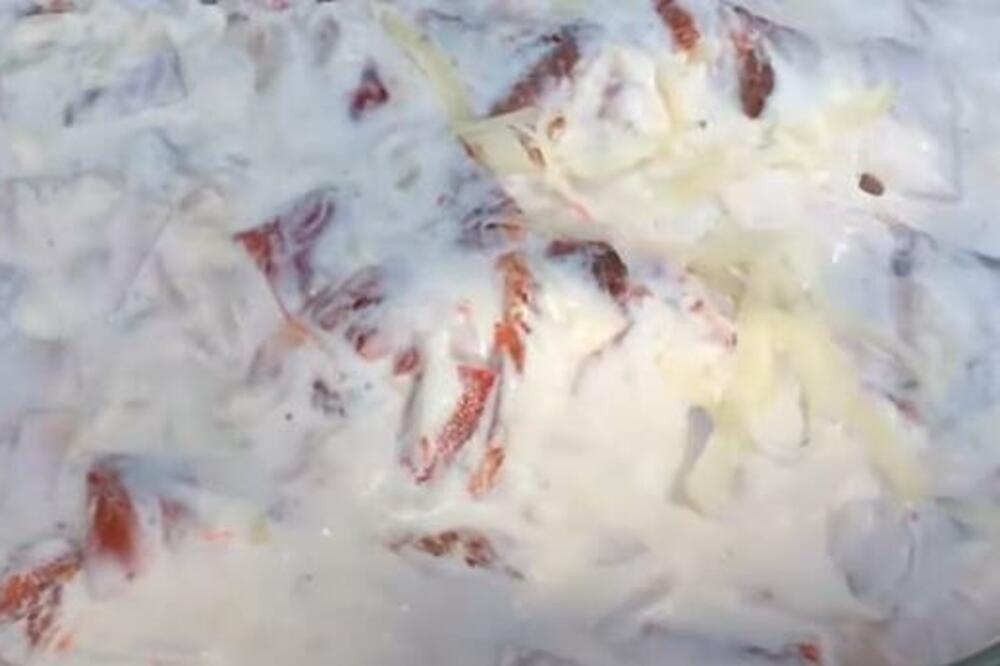 DOMAĆICE, OVO SU 3 NAJKREMASTIJE SALATE ZA SLAVU: Spremaju se GODINAMA UNAZAD, recepte ODMAH ZAPIŠITE