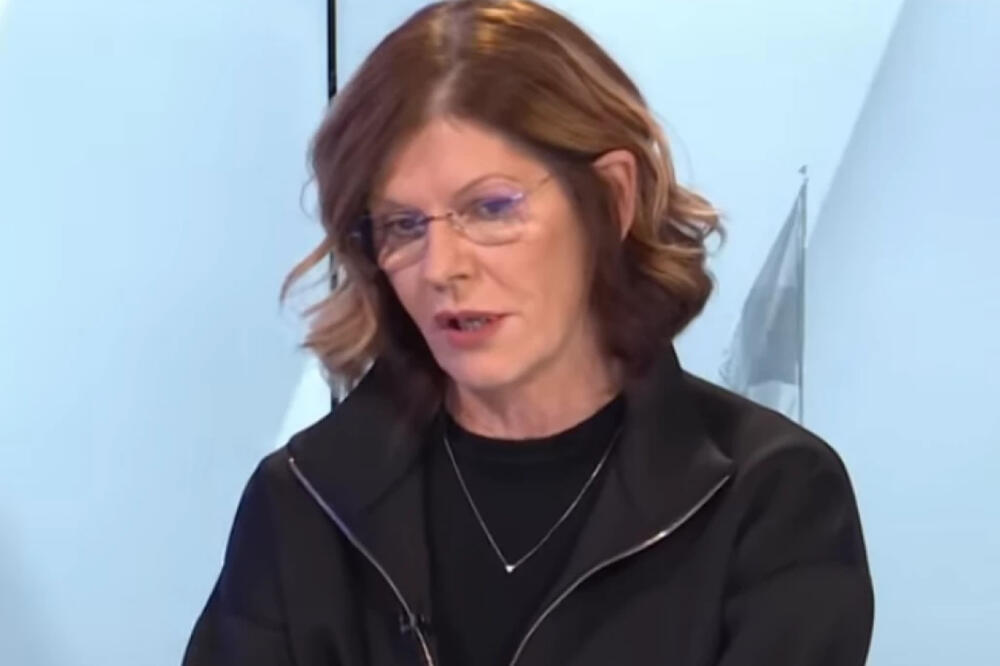 RADA ĐURIĆ SKRHANA ZBOG ĆERKE: Odselila se MLADA, veliki deo života mi je prošao BEZ NJE! (FOTO)