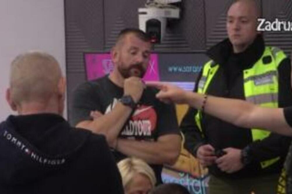 HAOS U BELOJ KUĆI, OBEZBEĐENJE HITNO REAGOVALO: Zadrugar NAPAO Ivana Marinkovića