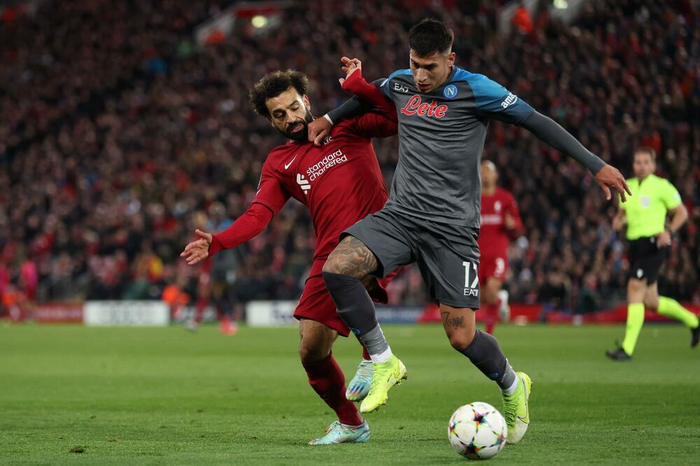 LŠ: Liverpul naneo Napoliju poraz koji ne boli - Bajern ubedljiv protiv Intera - Ajntraht i Totenhem PREŽIVELI