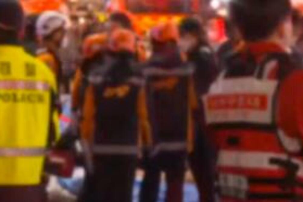 SEVERNA KOREJA LANSIRALA 10 RAKETA, JUŽNA KOREJA ODGOVORILA: Oglasile se SIRENE, ljudi pobegli u SKLONIŠTA! (VIDEO)