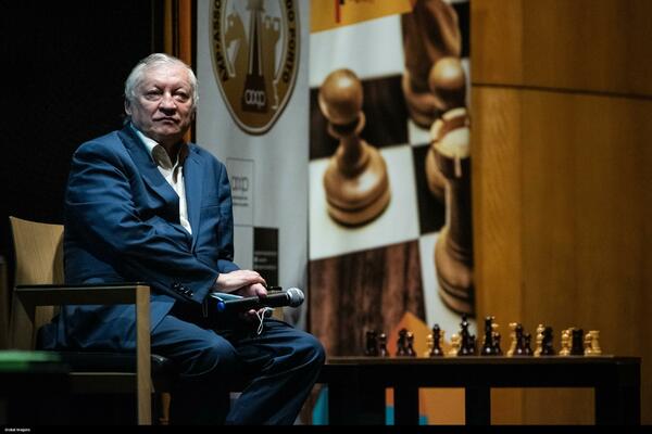 LEGENDARNI ŠAHISTA U TEŠKOM STANJU! Lekari se bore za život!