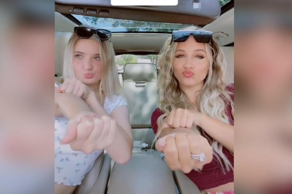 KRISTINA IMA 28 GODINA I ĆERKU OD 18 GODINA: Ljudi šokirani KAKO JE TO UOPŠTE MOGUĆE, one ne vide ništa čudno!