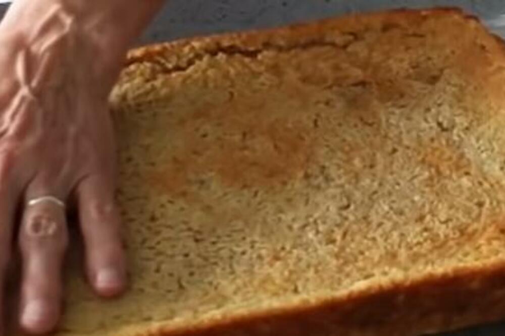 TRIK ZA PATIŠPANJ SVAKA DOMAĆICA MORA DA ZNA: Čim ga PREMAŽETE sa 1 SASTOJKOM biće MEKAN