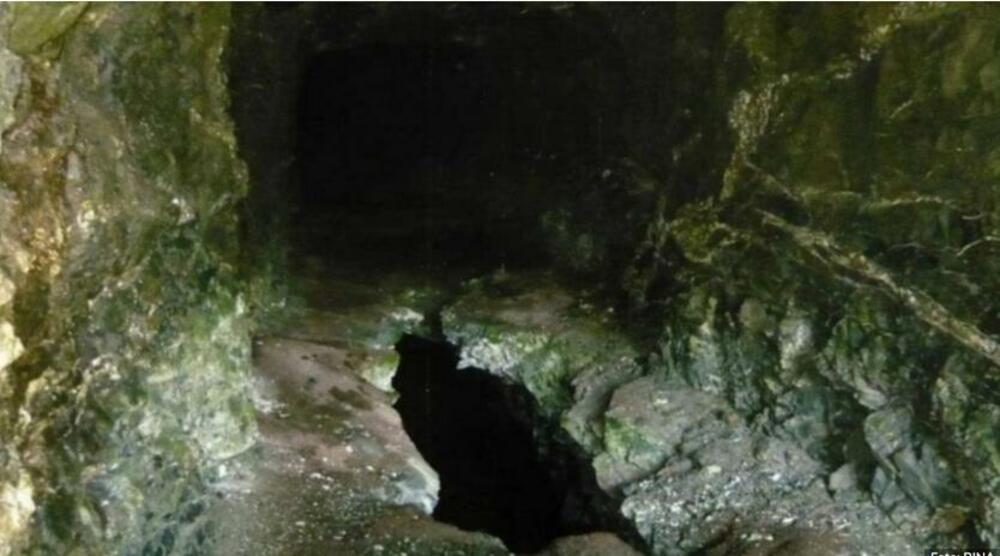 Tunel, Pećina