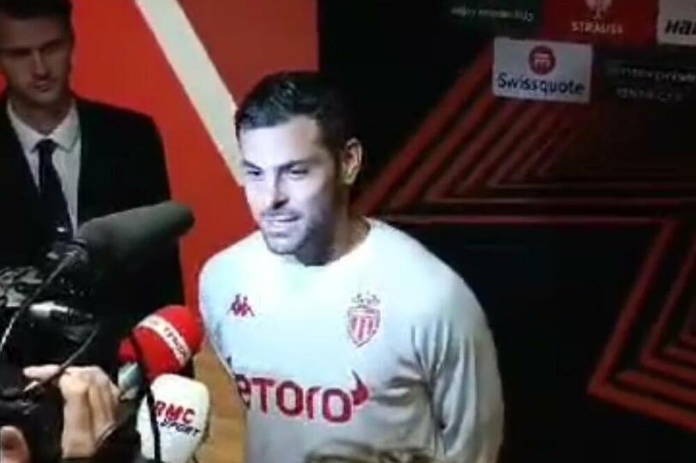 OVAJ ČOVEK JE "UNIŠTIO" ZVEZDU! Pojavio se pred novinarima sa ŠIROKIM osmehom na licu i poručio OVO! (VIDEO)