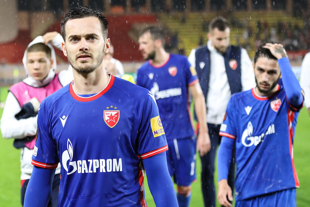 "MATORI SU, ISTROŠENI, VREME JE ZA RASTANAK!" Bura na Tviteru - navijači kipte od besa, jedna stvar je za NEVERICU