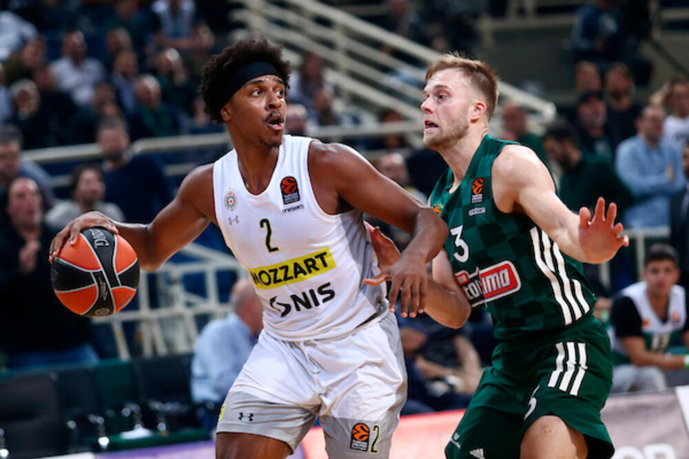 Detalj sa utakmice Panatinaikosa i Partizana u Atini