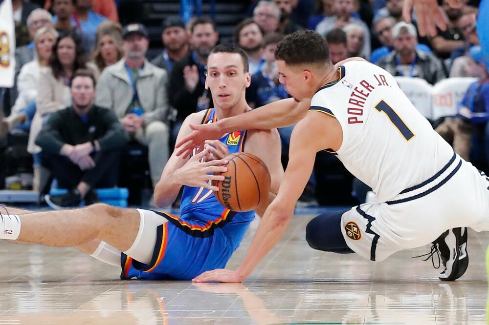 POKUŠEVSKI IZNENADIO PARTIJOM! Oklahoma poražena od Hjustona (VIDEO)