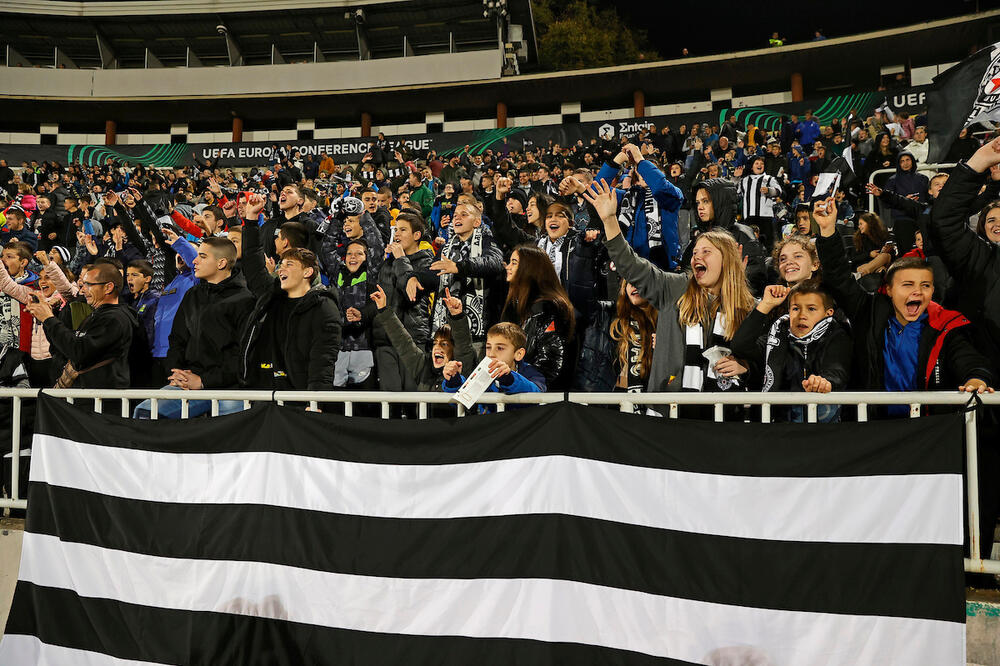 EUFORIJA DRMA GROBARE! Miljenik navijača najavio POVRATAK u Partizan: "Uvek sam znao da ću se vratiti!"