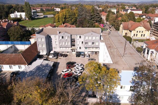 PANIKA U ČAČKU: Nesnosan SMRAD štipa za OČI i NOS, hitno pozvali NADLEŽNE!