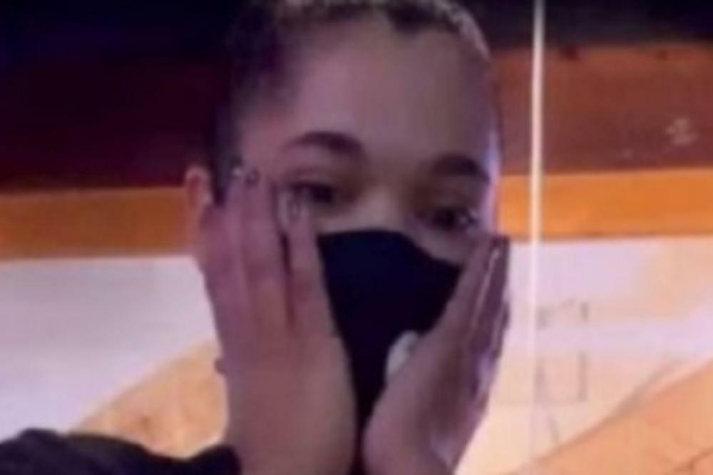 KONOBARICA UZ BAKŠIŠ DOBILA PORUKU NA RAČUNU: Jedva se sabrala posle toga, odmah je ISTRČALA napolje (FOTO)