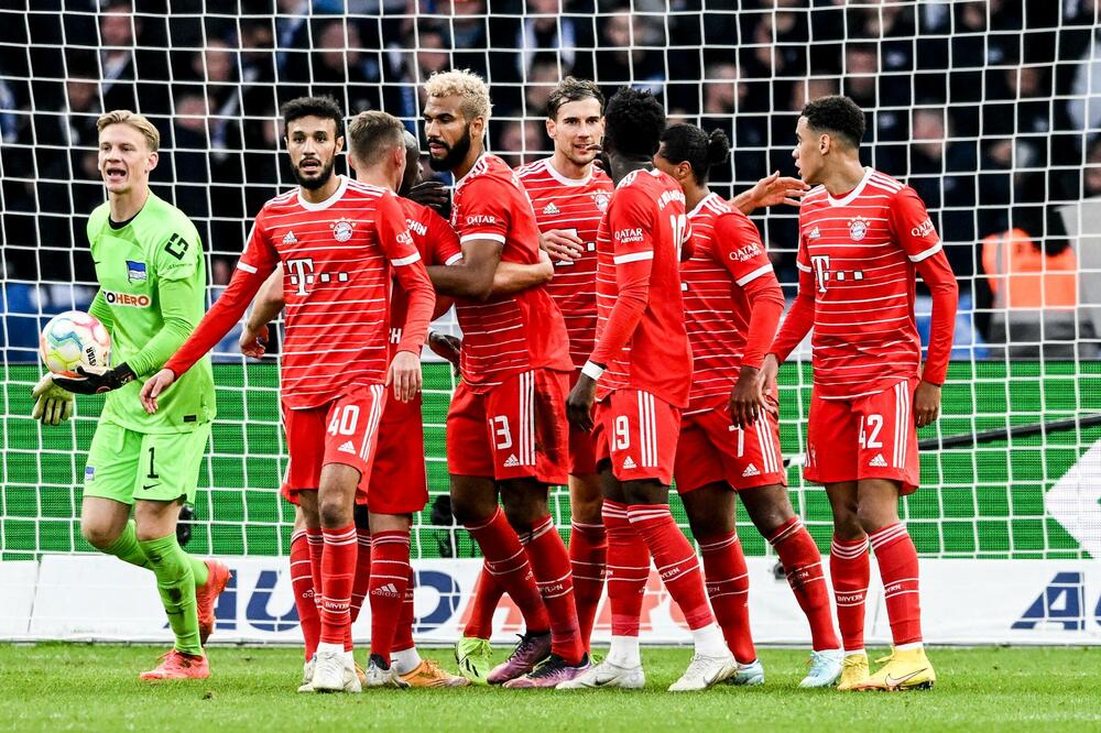 FUDBALER BAJERNA IGRAO SA KORONOM NA MUNDIJALU U KATARU! Otkriveno mu oticanje oko srca (FOTO)