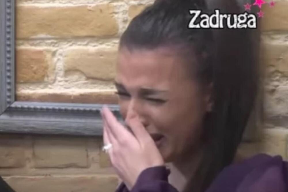 BOL I PATNJA U ZADRUZI: Kada je saznala vesti o sinu PLAKALA NA SAV GLAS