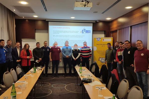 ODRŽAN SKUP! Udruženje navijača “Džentlemen“ za etiku u Sportu!