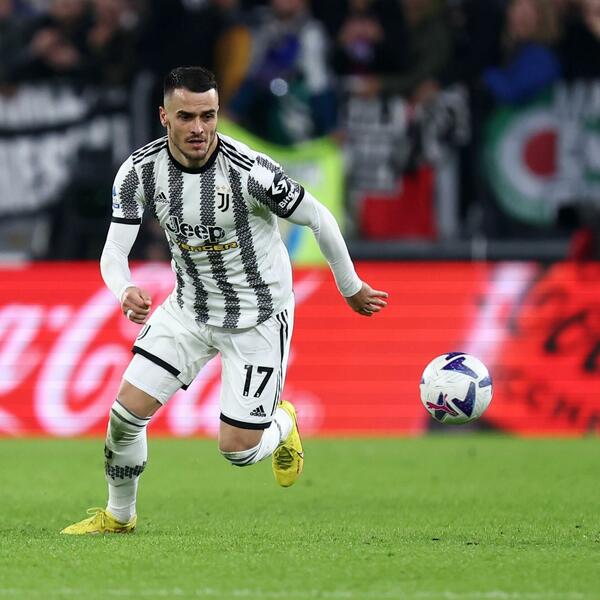 KOSTIĆ JUNAK JUVENTUSA: Vlahović mi nedostaje, potrudio bih se da mu namestim gol... Spreman sam za Katar!