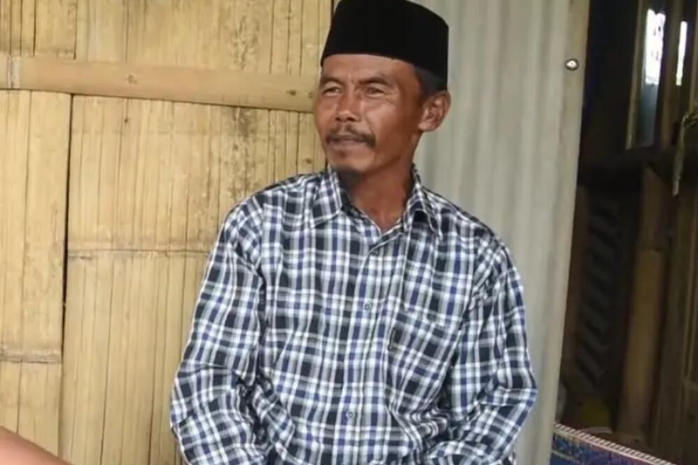 ŽENIO SE 88 PUTA I NE PLANIRA DA STANE: Sin se zaljubio u NJEGOVU BIVŠU, ali tu nije kraj BIZARNOSTI! (FOTO)