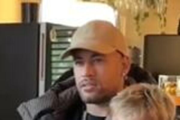 NEJMAR NIJE OČEKIVAO DA SA NJIM NAPADNE SRBIJU: As PSŽ zanemeo kad je čuo OVO ime na spisku Brazila! (VIDEO)