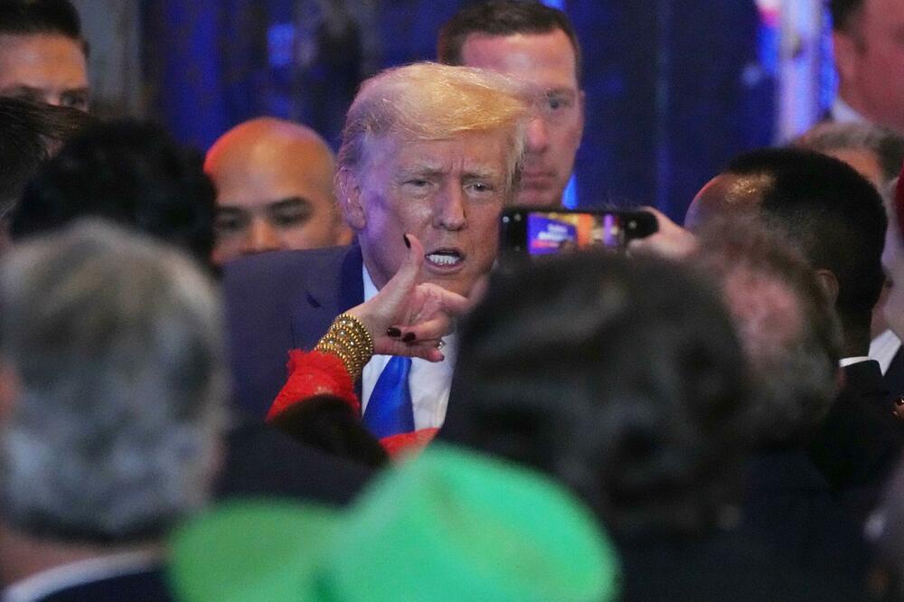 ŠTA JE SAD OVO?! Tramp šokirao sve odreda, zatresao se NATO! Svet na nogama - "MOŽDA JE VREME ZA IZBACIVANJE"