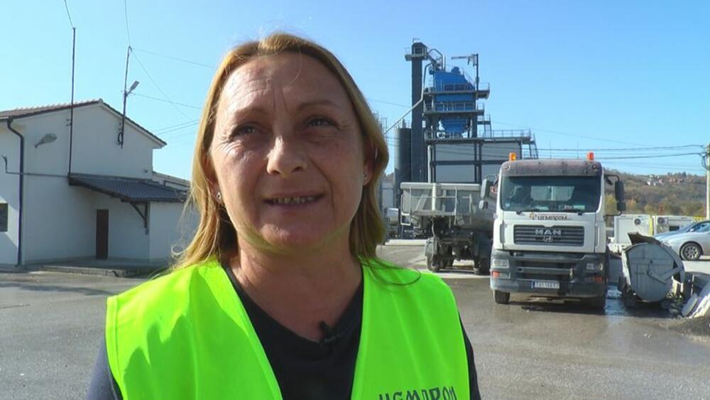 Živka, Žena vozač, Žena vozi kamion