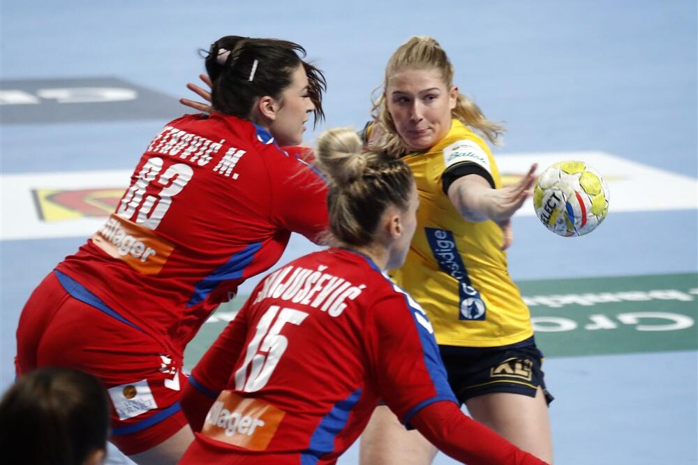 ŠOKANTAN DOKAZ! Rukometašice Srbije ŠPIJUNIRANE pred meč odluke! (FOTO)