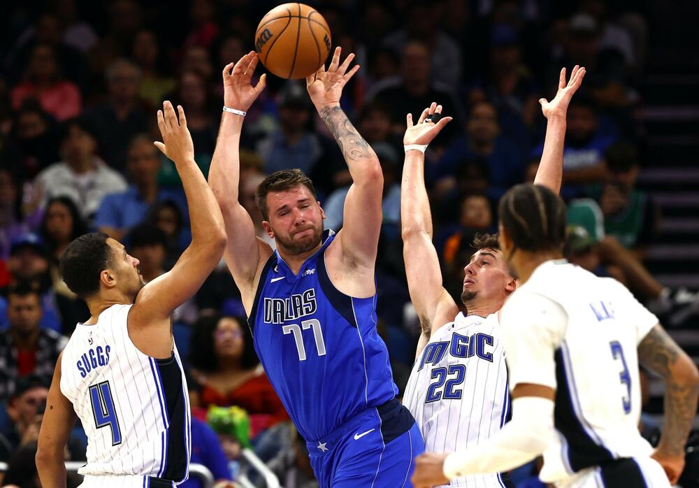 Luka Dončić na utakmici Dalasa i Orlanda