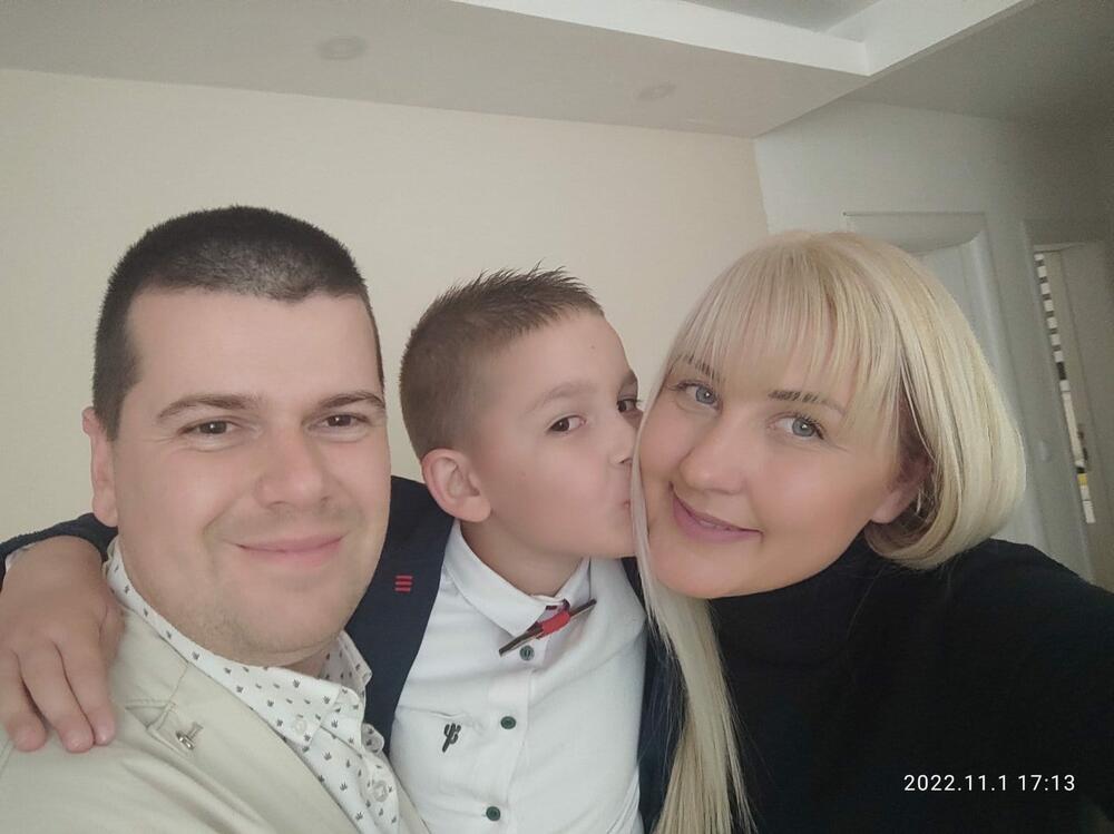 Marija Mišić sa porodicom