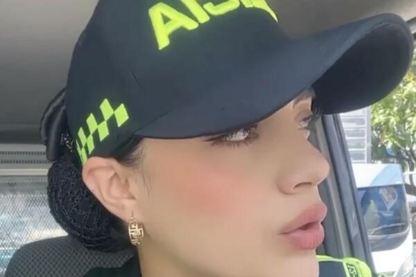DIJANA JE NAJLEPŠA POLICAJKA: Ima skoro POLA MILIONA pratilaca na IG, a NJENE FOTKE dižu PRITISAK! (FOTO)